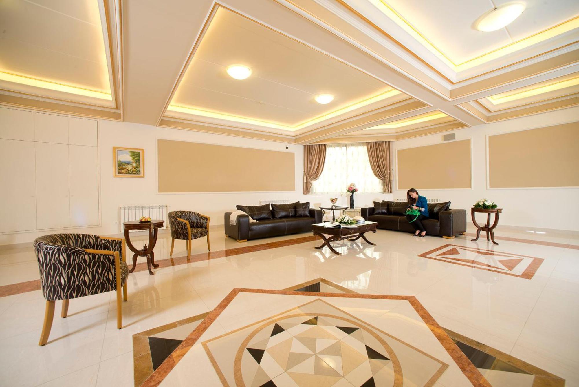 Liqaa Hotel Beirut Eksteriør bilde