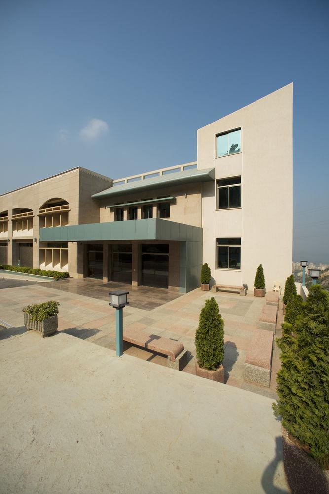 Liqaa Hotel Beirut Eksteriør bilde